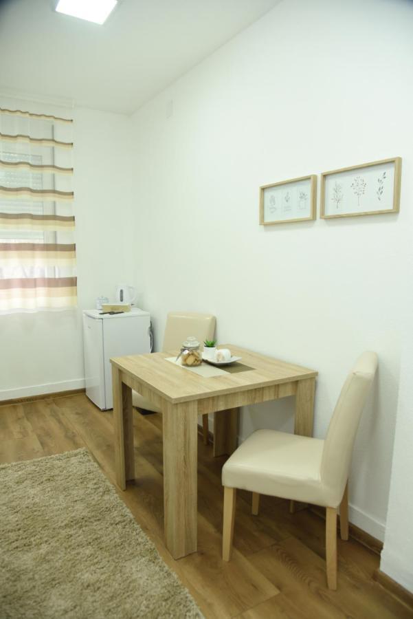 Apartmani Sofronic Loznica 1 Exterior foto